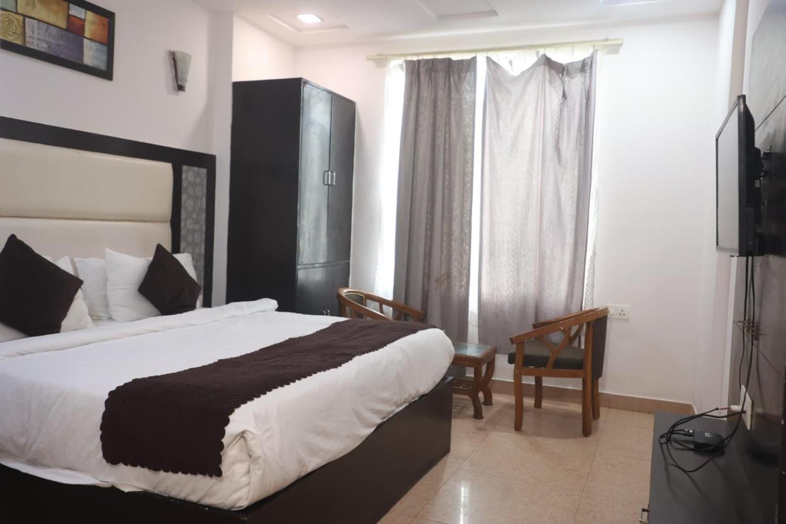 Hotel Grand Father Агра Экстерьер фото